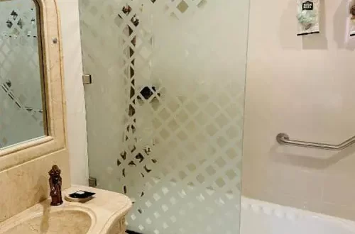 3755478361
